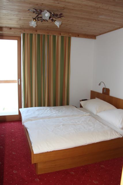 Schlafzimmer Höllengebirge